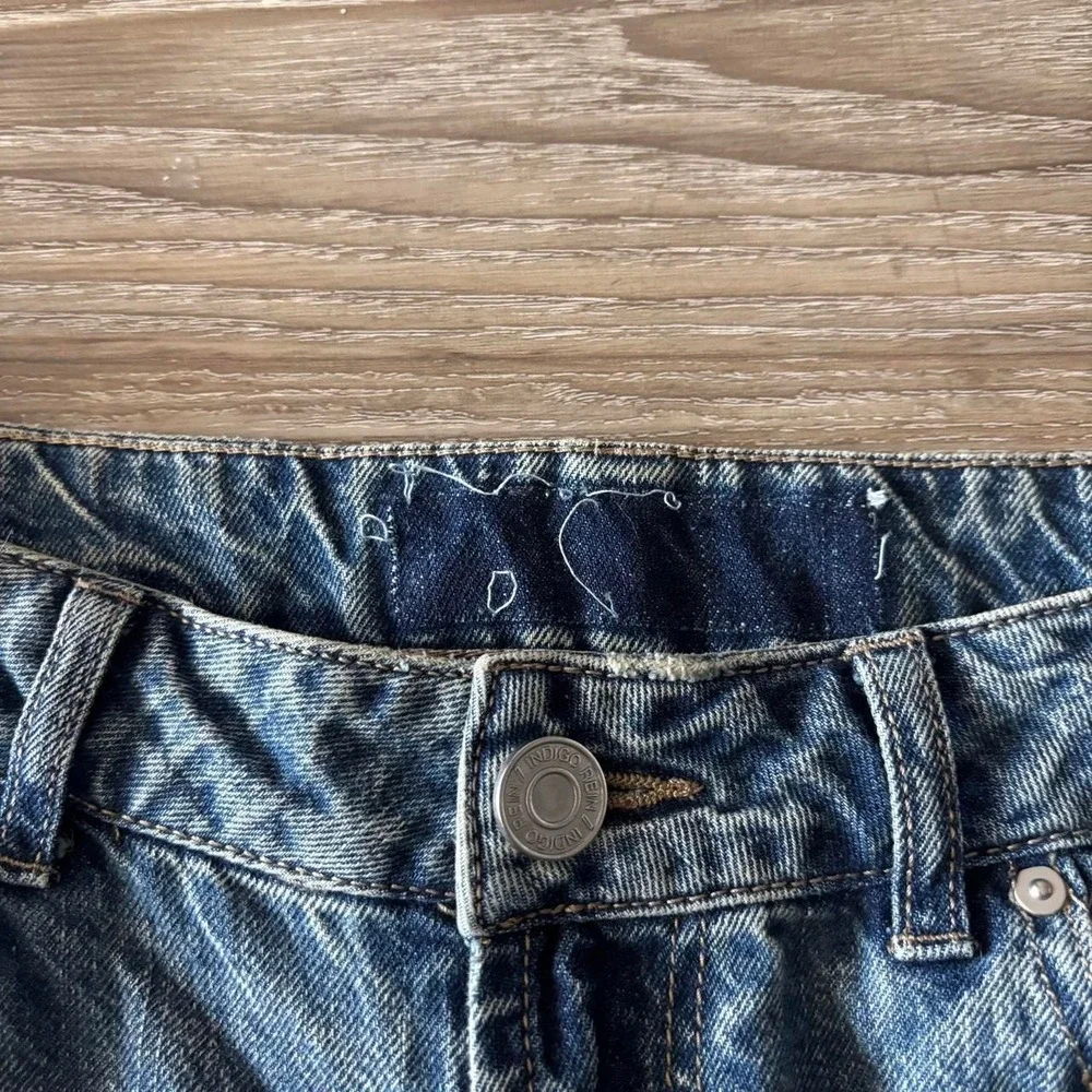 Vintage Y2K/2000s Baggy Distressed Loose For Denim Jeans! 28x32